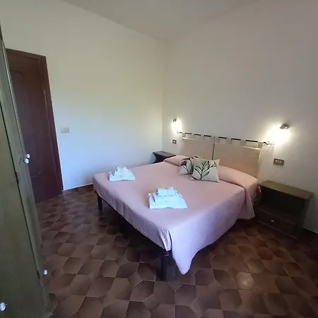 Il Giardino Dei Pavoni Guest house *